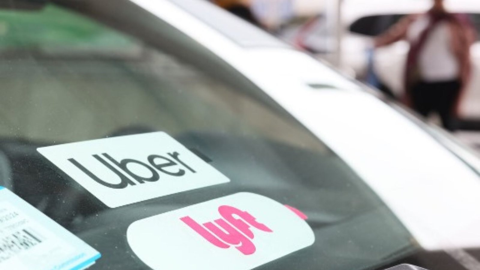 Uber and Lyft Vehicle and Driver Requirements in Texas