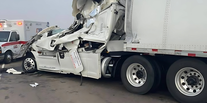 Truck Accident Lawyer Phoenix