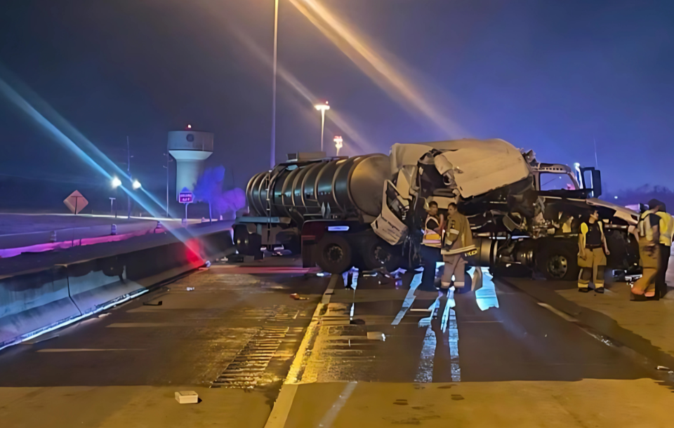 Truck Accident Lawyer in Sugar Land
