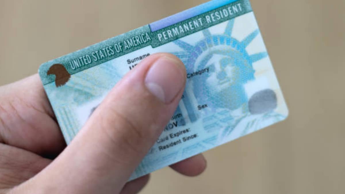 US Re-Examine Green Card Holder Policy
