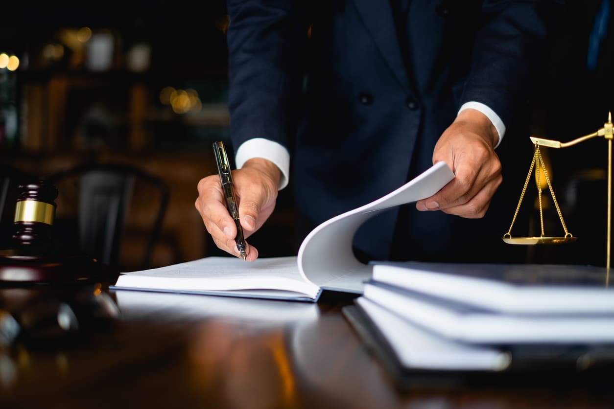 How to Spot a Fake Lawyer in Texas
