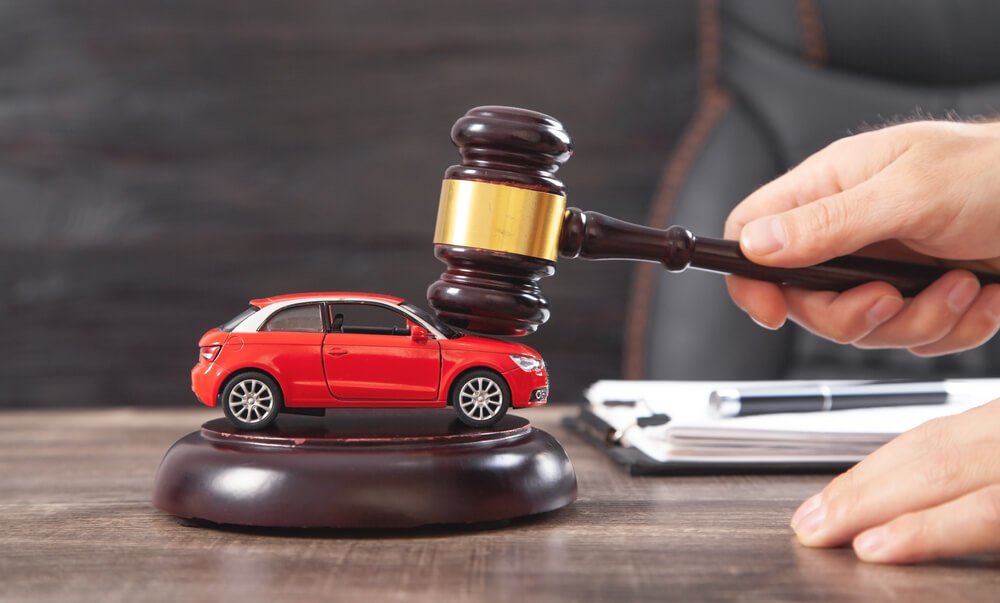 Do You Need an Auto Accident Lawyer If You Were Not Injured