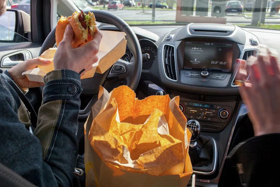 Illegal to Eat and Drive in Texas
