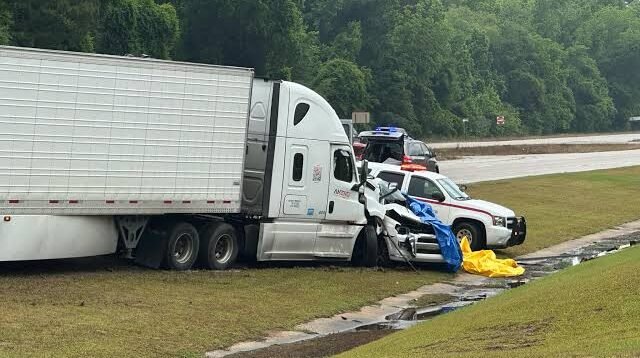 Deadly I-20 Truck Accident in Ward County