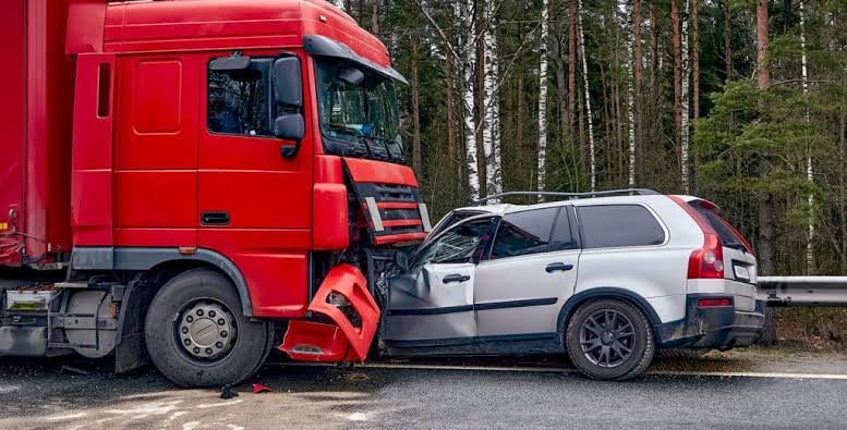 Injured in an Underride or Override Truck Accident
